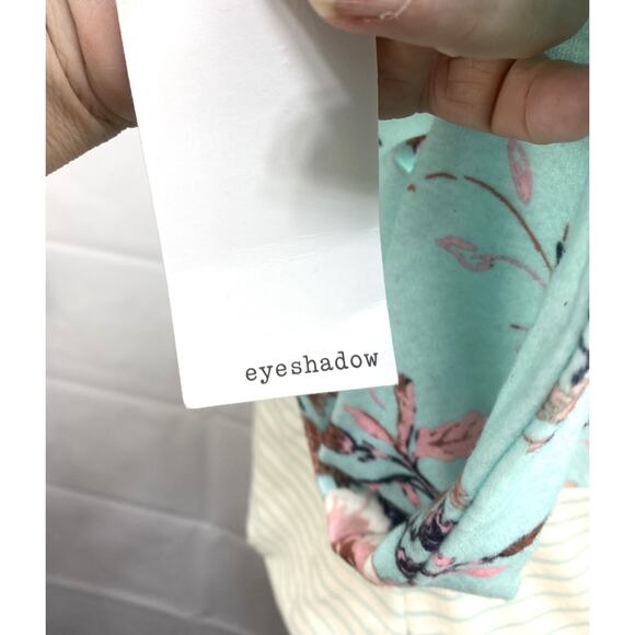 NEW NWT Eyeshadow Super Soft Floral & Striped Aqua Twist Front Top Size XS - Picture 3 of 7